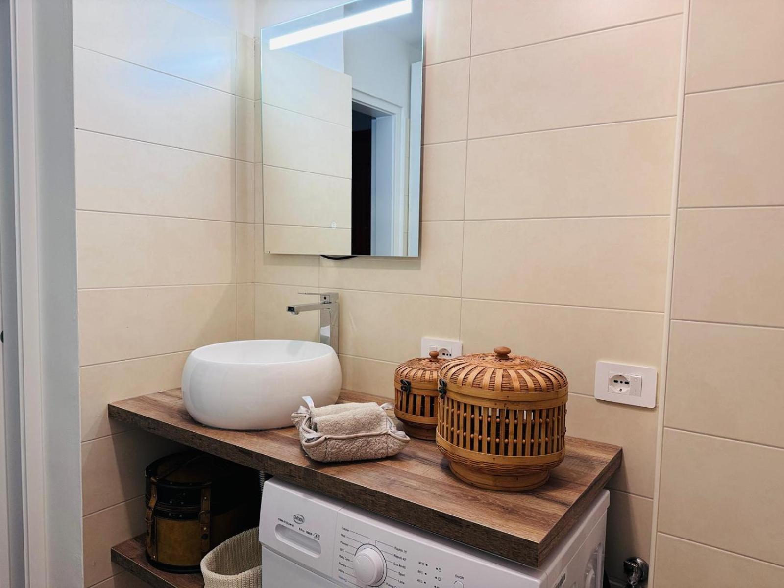 Comecasa Suite Porta Nuova Милан Экстерьер фото